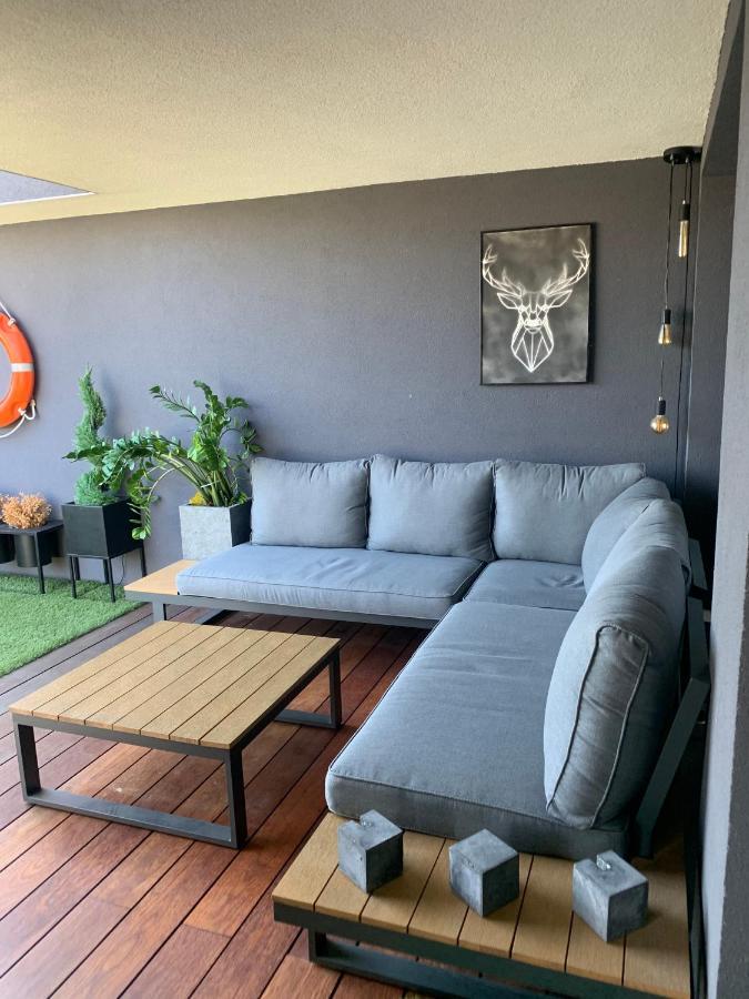 Two-Levels Penthouse With A Garden In The City Center Apartment วูดช์ ภายนอก รูปภาพ